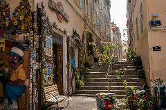 Private Taste and Discovery Walking Tour of Marseille