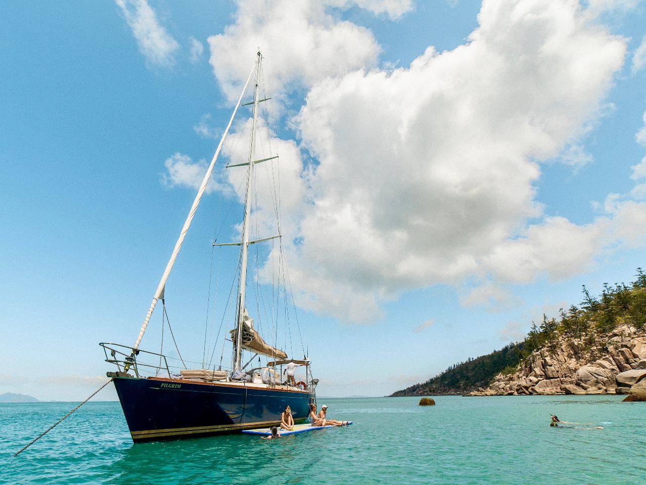 Lunchtime Sailing Cruise (Magnetic Island)