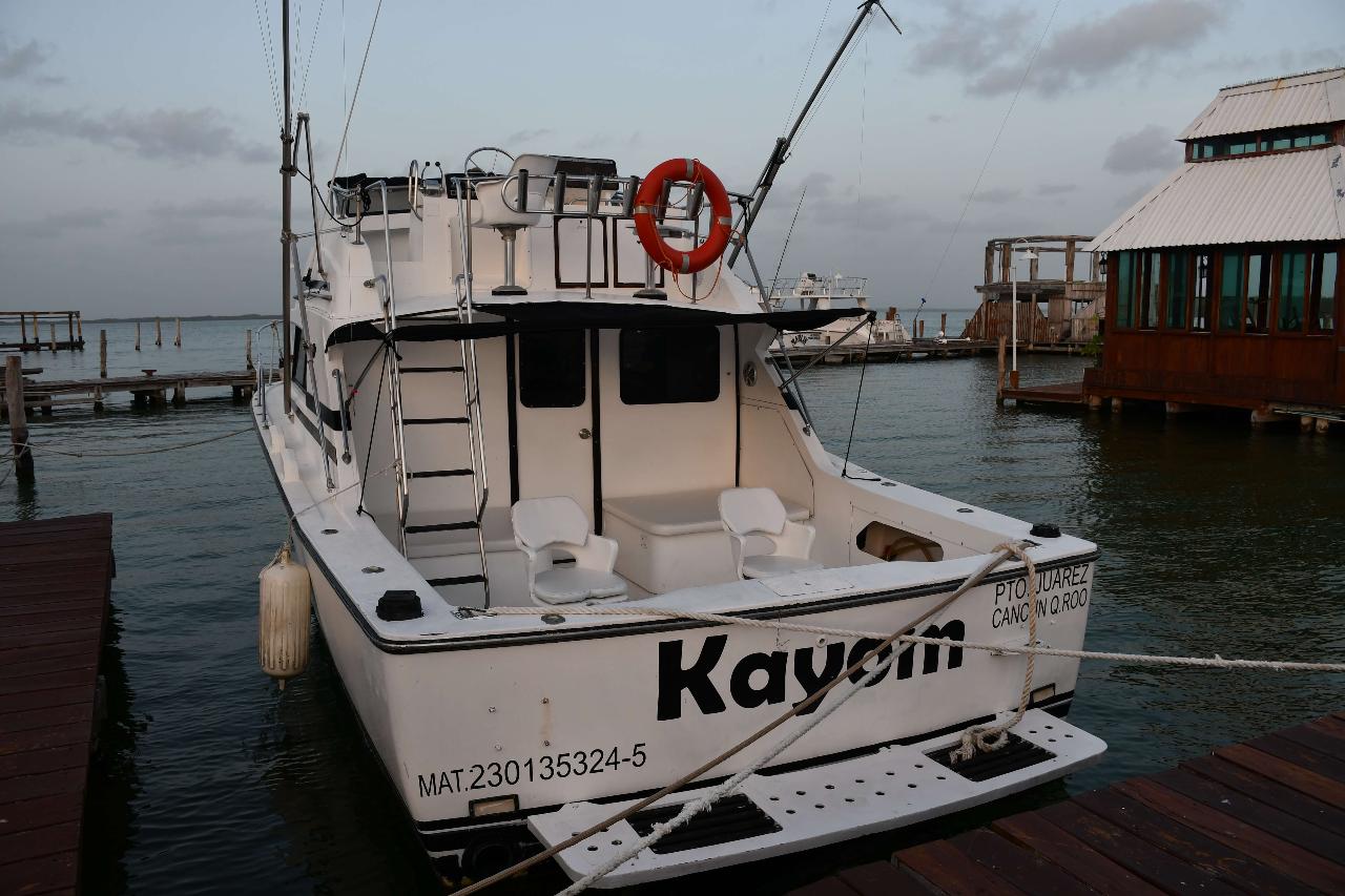 Fishsing yacht 8 guest 4hrs Kayom
