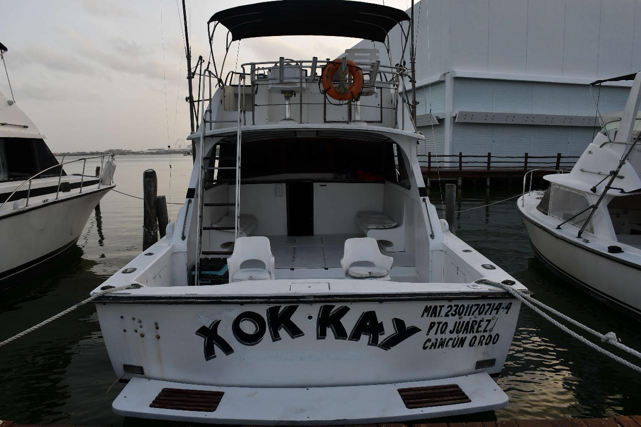 Fishsing yacht 8 guest 6hrs Xok Kay