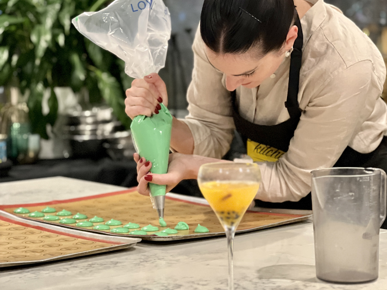 SIP & COOK: Macarons & Mimosas