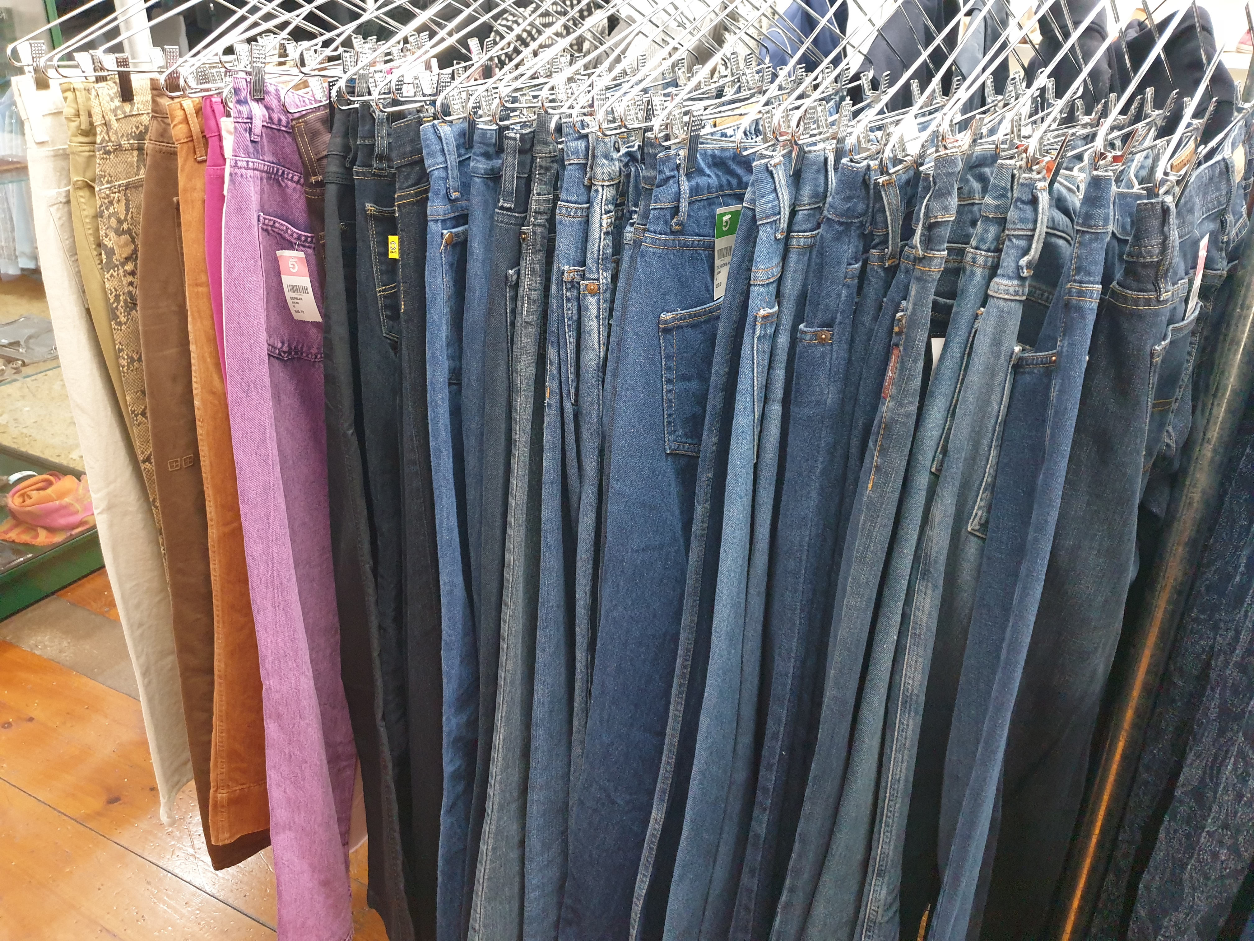 Exploring Slow Fashion Tour in Adelaide: Rundle Street, Adelaide Arcade and Rundle Mall | Small Group