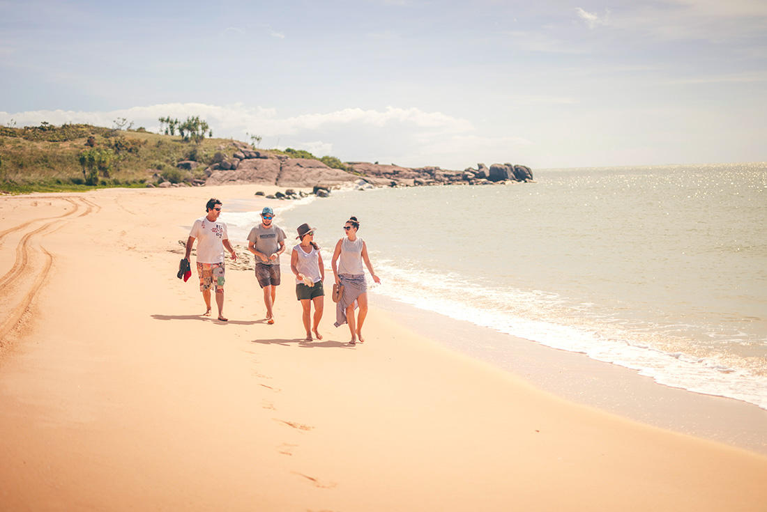 6-Day East Arnhem Land Adventure Tour from Gove: Nhulunbuy, Yirrkala, Bawaka Homeland and Bremer Island | Small Group Tour | Airport Transfers Included