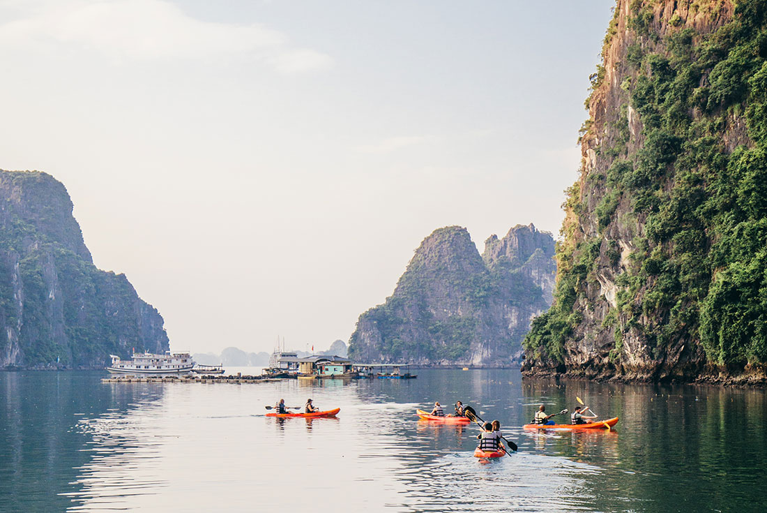 10-Day Vietnam Express Southbound Tour from Hanoi: Halong Bay, Hue, Hoi An, Mekong Delta and Ho Chi Minh City | Small Group Tour