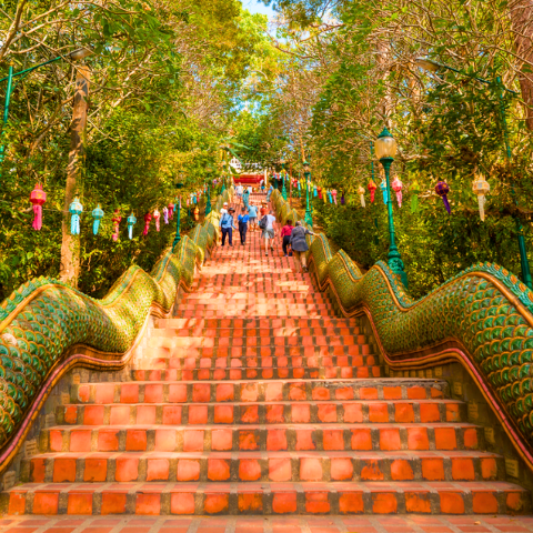 Private Chiang Mai: Visit famous Place by Songtaew Trio Express Transfer: Start time at 11:00 am