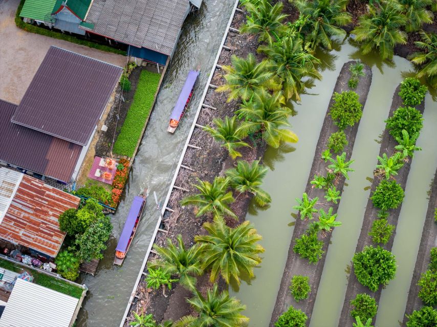 Bangkok Railway & Damnoen Saduak Floating Market Premium Private Tour(Hotel/Concierge)