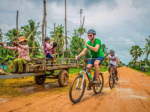 Private Siem Reap Countryside Ride