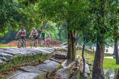 Private Angkor Sunrise Discovery