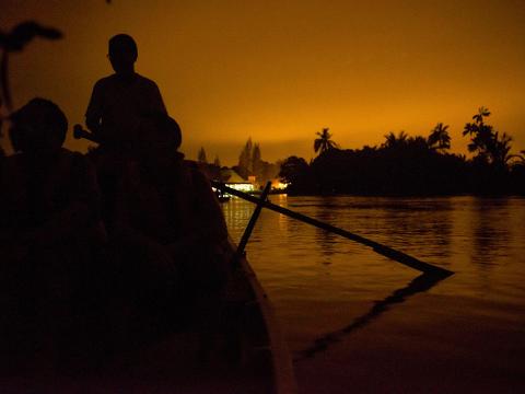 Boat_Ridding