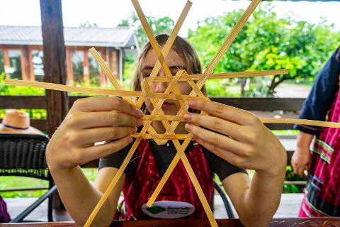 Discova_Educational_Travel___Kok_Na_Sai_Crafts_by_Discova_Thailand__25_