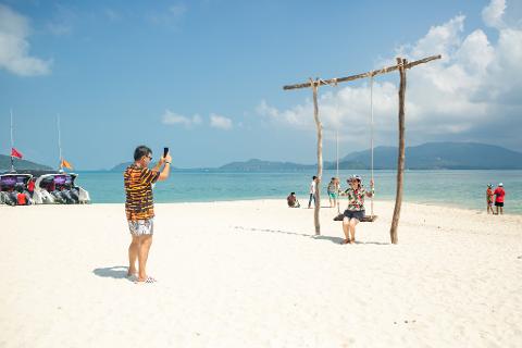Koh_Madsum_and_Koh_Tan__6_