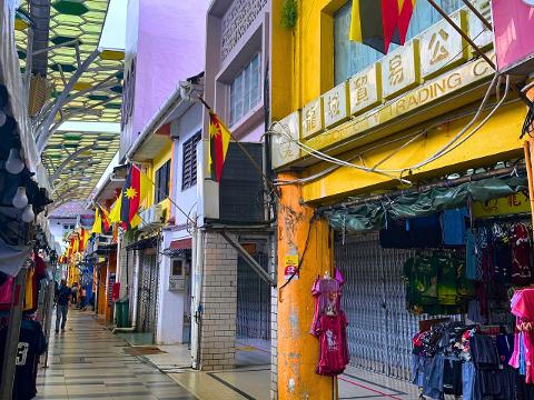 Kuching___Murals_in_downtown_Kuching__3_