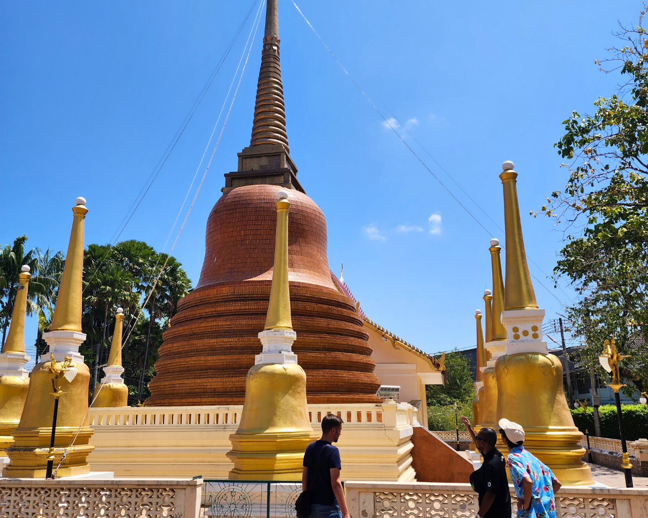 1-Day Phuket Tour: Phuket Town, Sang Tham Shrien, Phang Nga Road and Thalang Road