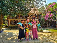 Luang Prabang: Mulberry Saa Paper and Lantern Making Private Morning Experience