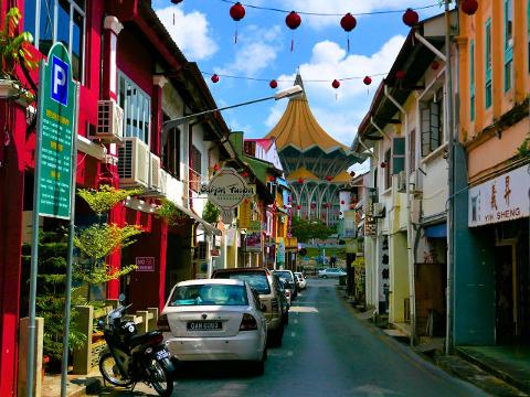 b02b79fdbf554690a7ace8317e2bdfb0Kuching_Old_Town