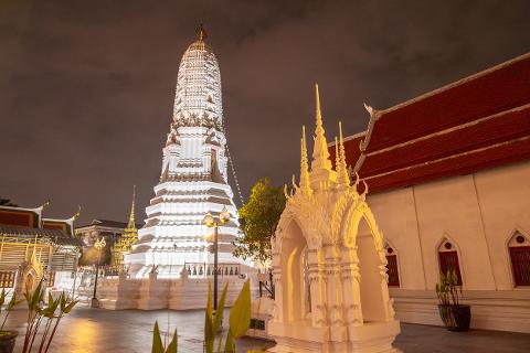 be0b4a8e082d4843a60b50a19ac551f9BANGKOK_NIGHT_BIKE_TOUR_0079_Enhanced_NR_Edit