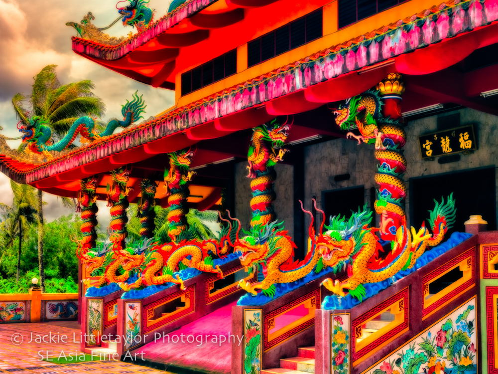 Phuket Old Town, Chinese Temple & Museum Guided Tour