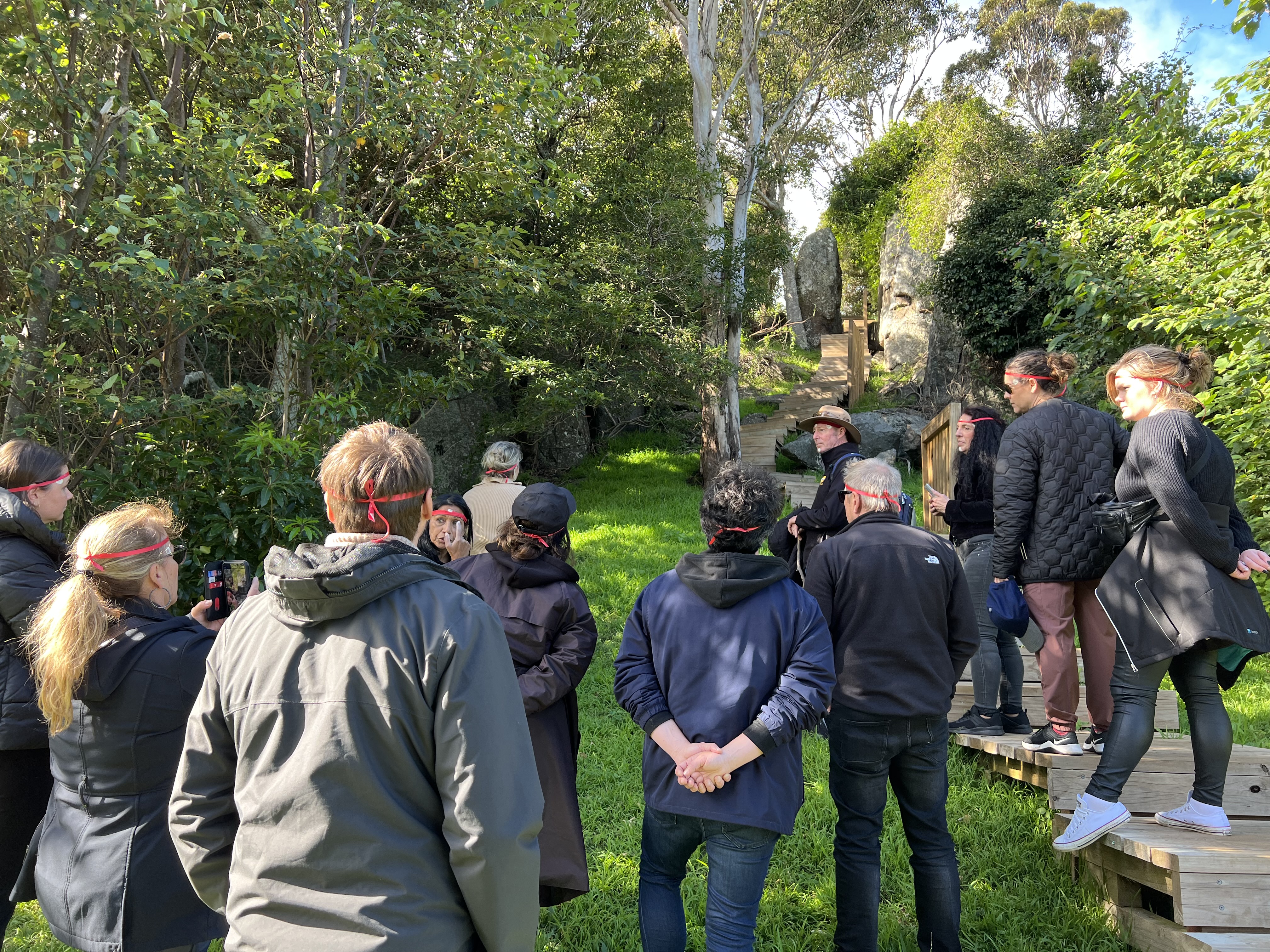 CONNECT TO COUNTRY (Jan 6) - BELLBROOK LOOP WALK CULTURAL WALK WITH ABORIGINAL TRADITIONAL OWNER  LYNNE THOMAS FROM MALLEEMA ABORIGINAL CULTURAL TOURS