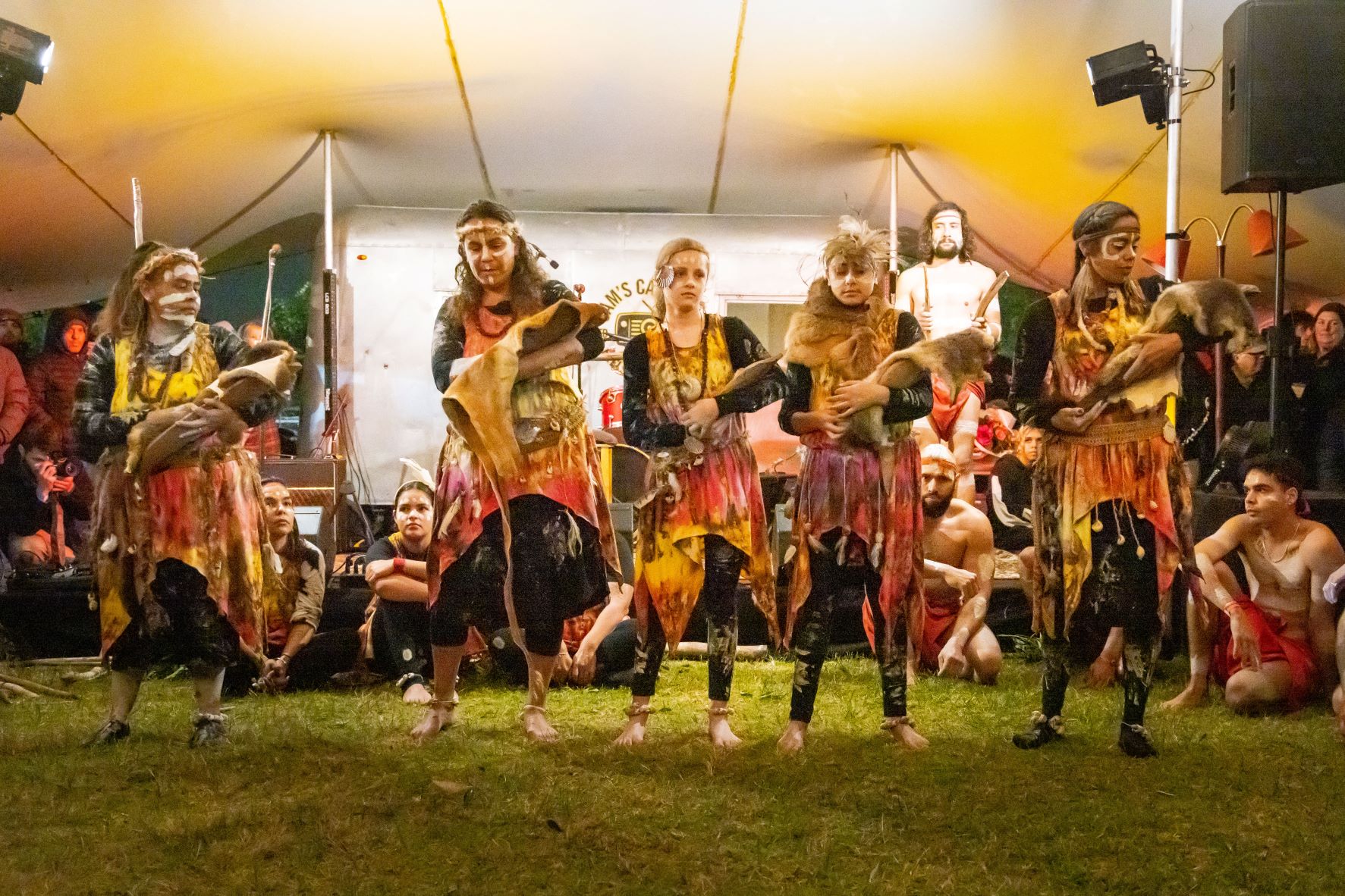 CONNECT TO COUNTRY (Jan 8) - DANCE WORKSHOP WITH SHARON MASON AND THE DJAADJAWAN DANCERS