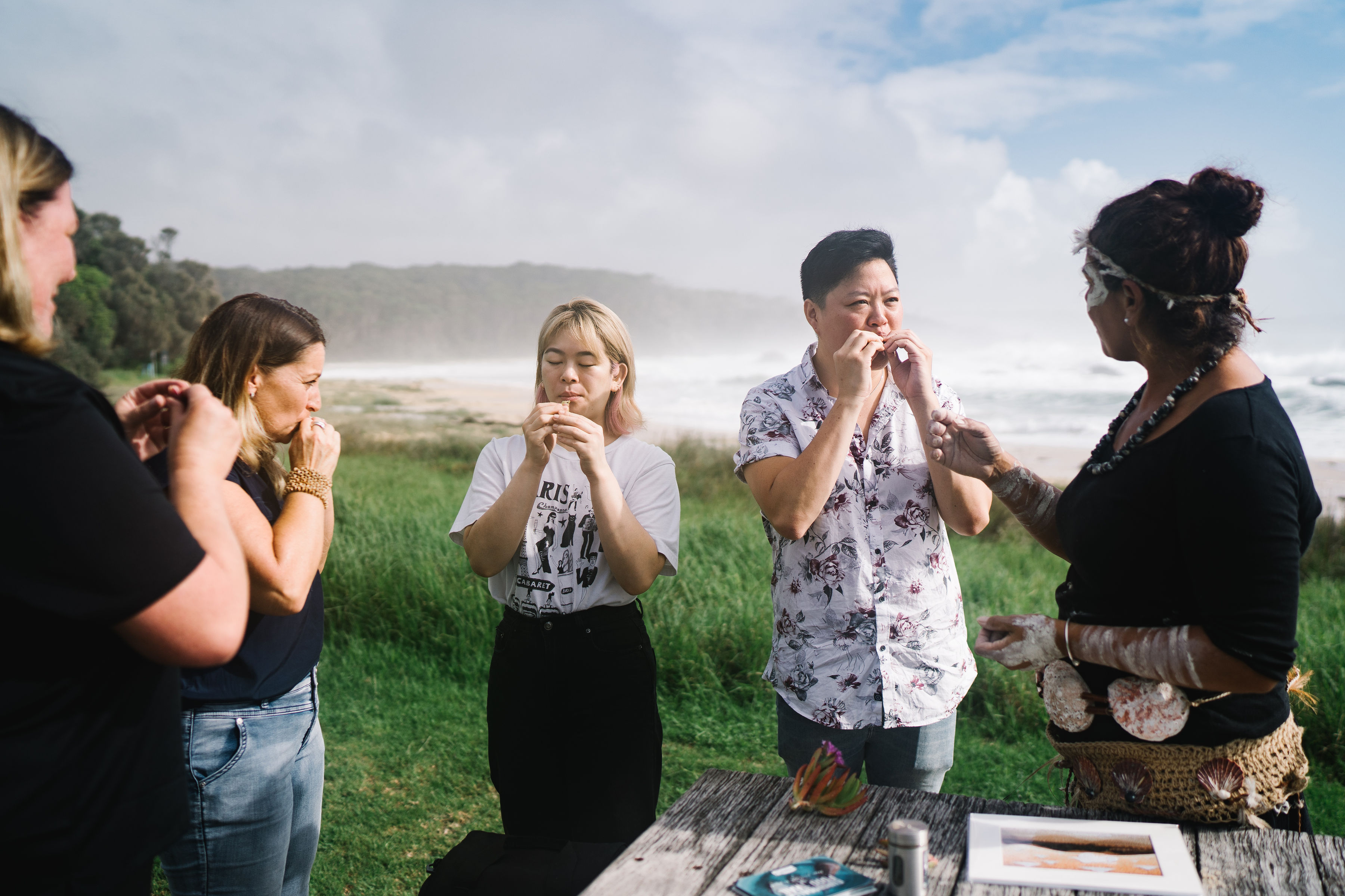 CONNECT TO COUNTRY (Jan 5) - MILLS BAY CULTURAL TOUR  WITH SHARON MASON OF GNARL CUTURAL TOURS