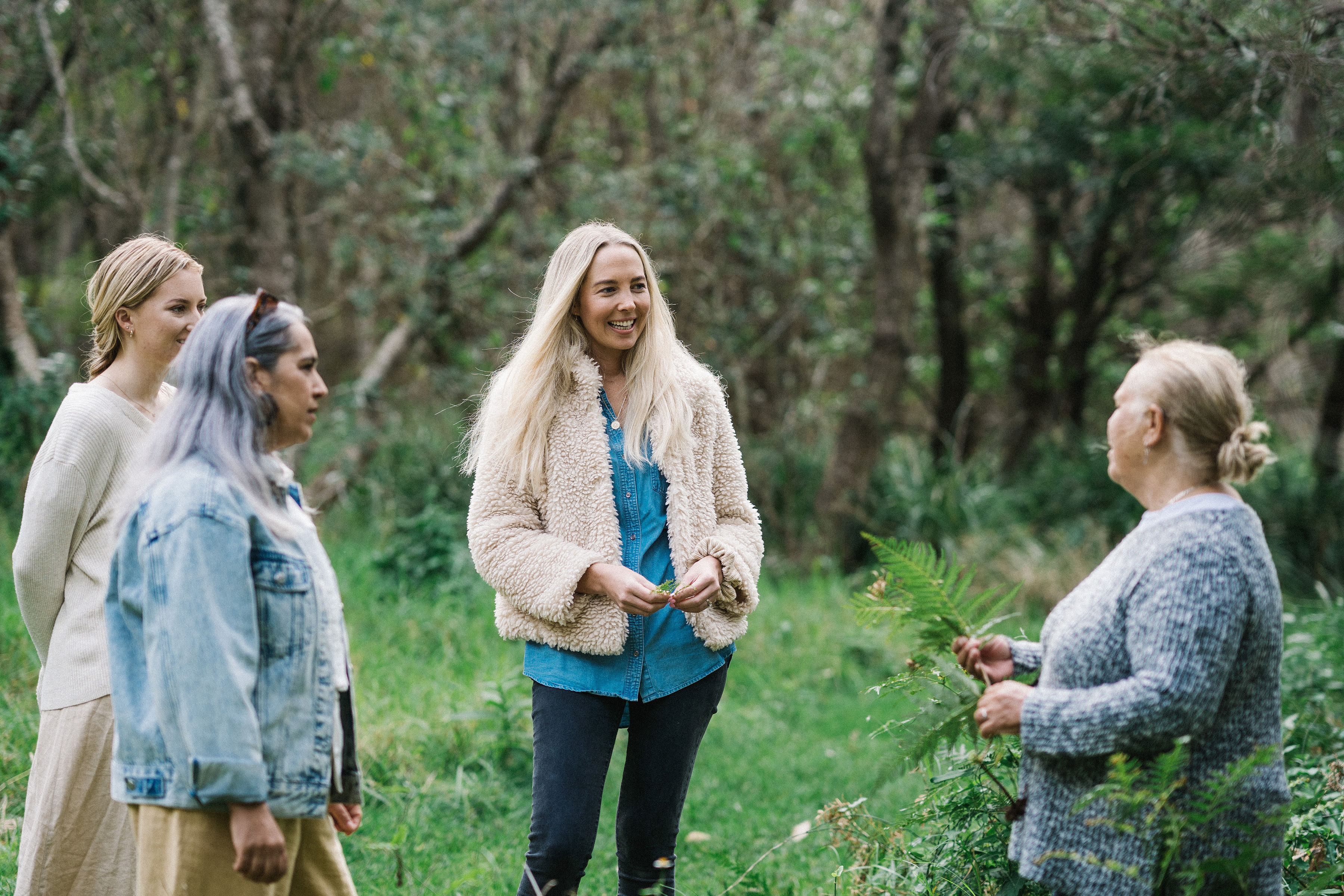 WALKING ON COUNTRY TOUR WITH FIRST NATIONS ELDER DEIDRE MARTIN AT MYSTERY BAY