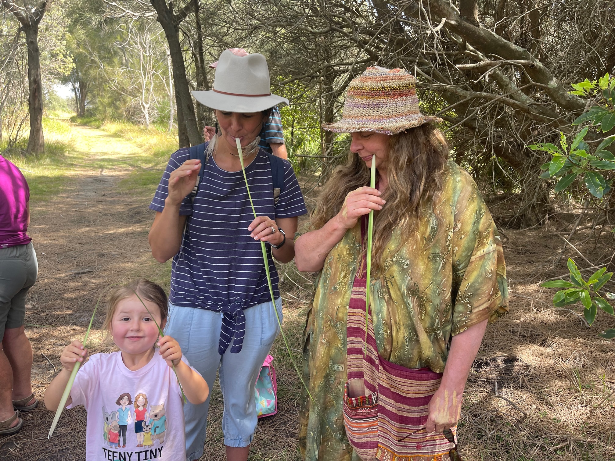 WALKING ON COUNTRY TOUR AT MYSTERY BAY WITH FIRST NATIONS ELDER DEIDRE MARTIN FROM BUGIYA NAWAY BURIDJA