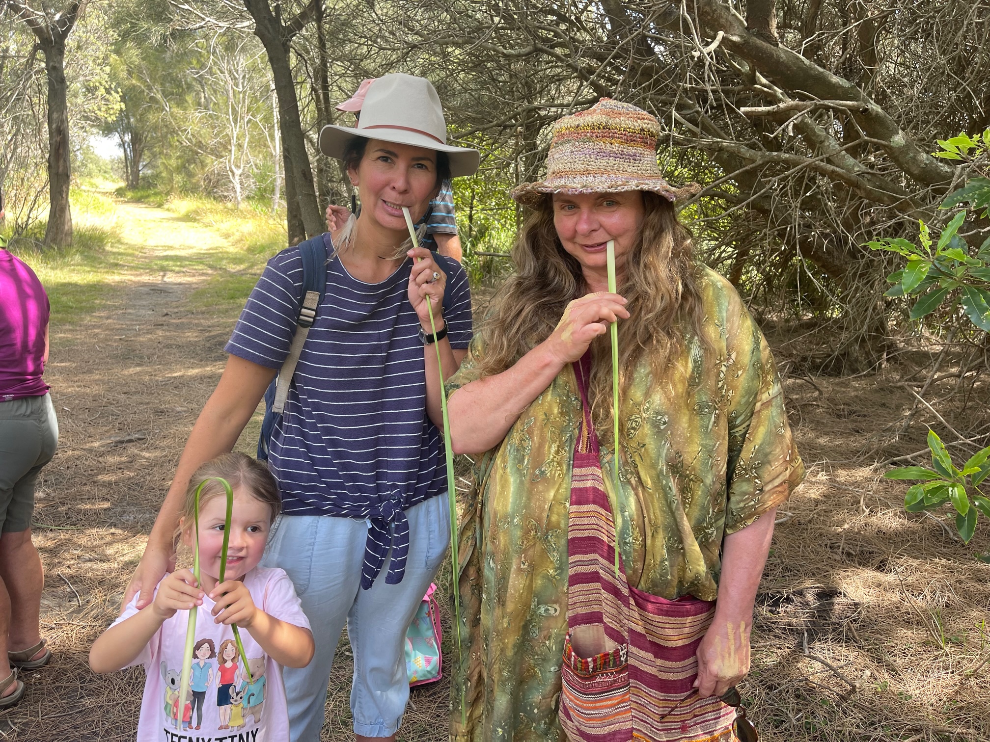 WALKING ON COUNTRY TOUR AT MYSTERY BAY WITH FIRST NATIONS ELDER DEIDRE MARTIN FROM BUGIYA NAWAY BURIDJA