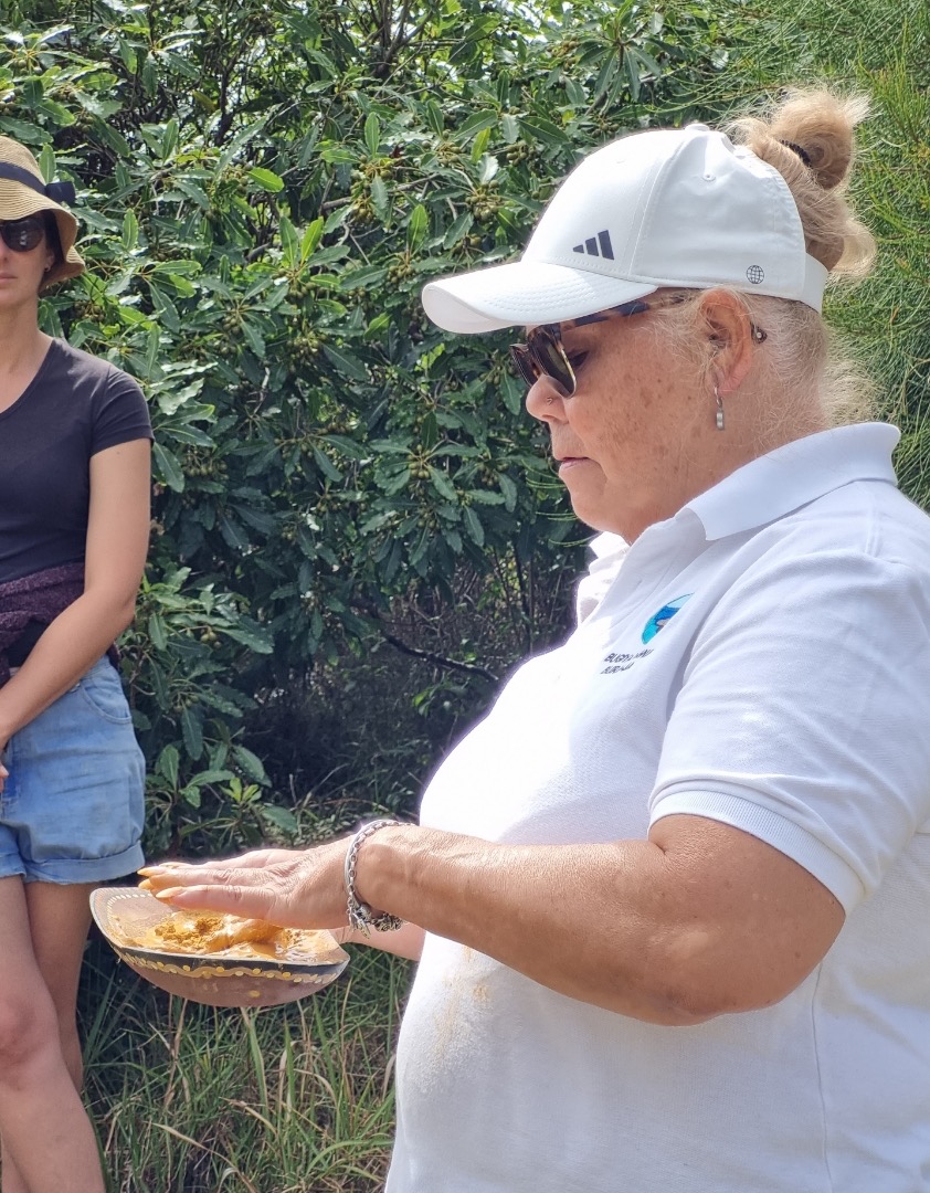 WALKING ON COUNTRY TOUR AT MYSTERY BAY WITH FIRST NATIONS ELDER DEIDRE MARTIN FROM BUGIYA NAWAY BURIDJA