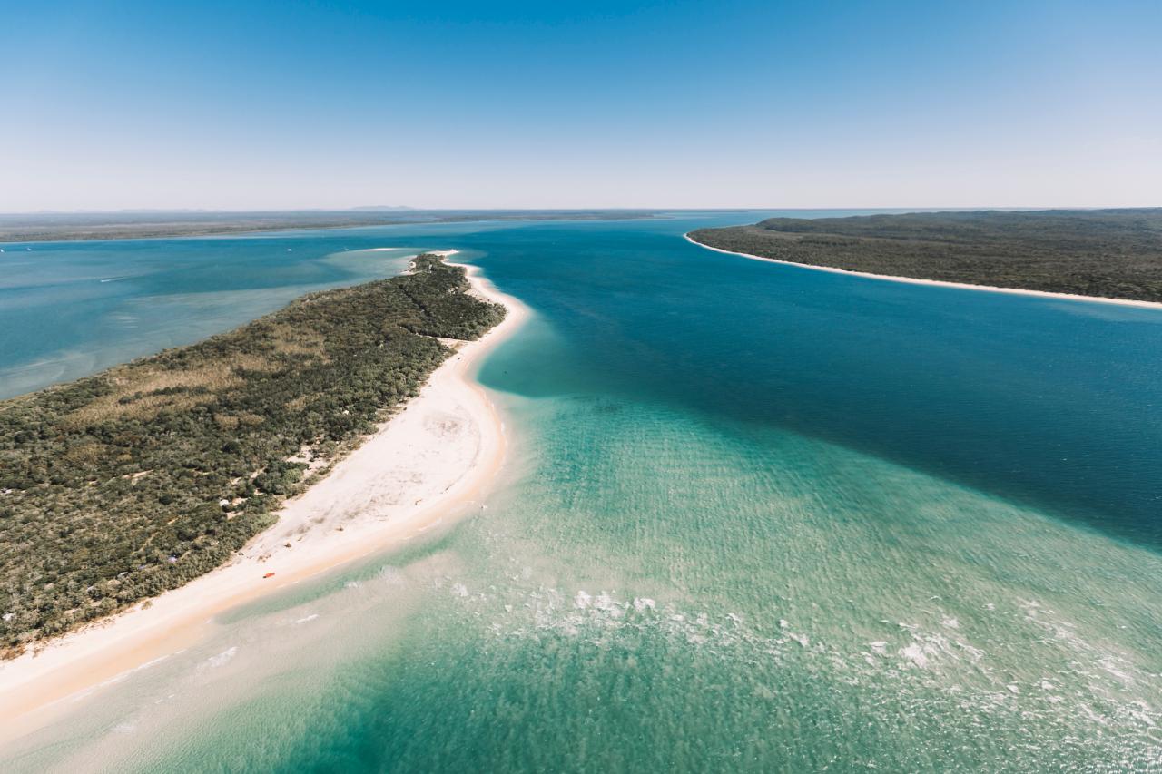 90 Minute K'gari (Fraser Island) Scenic Flight