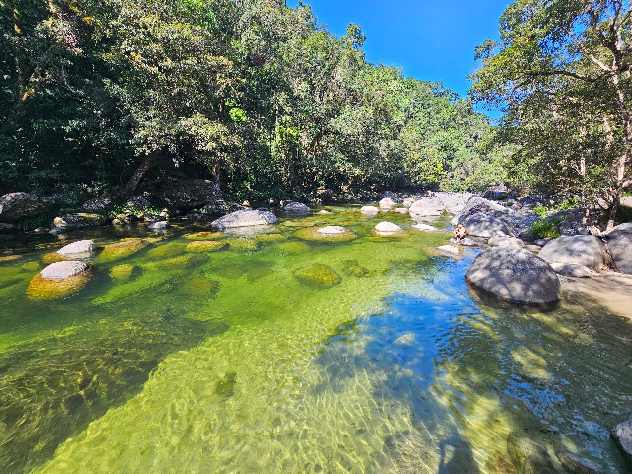 Tour 6B: Culture Beach & Fishing Tour, Daintree Rainforest & Mossman Gorge Tour