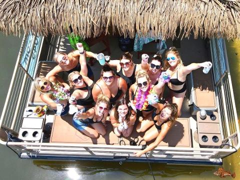 Tiki_Party_Boat_4