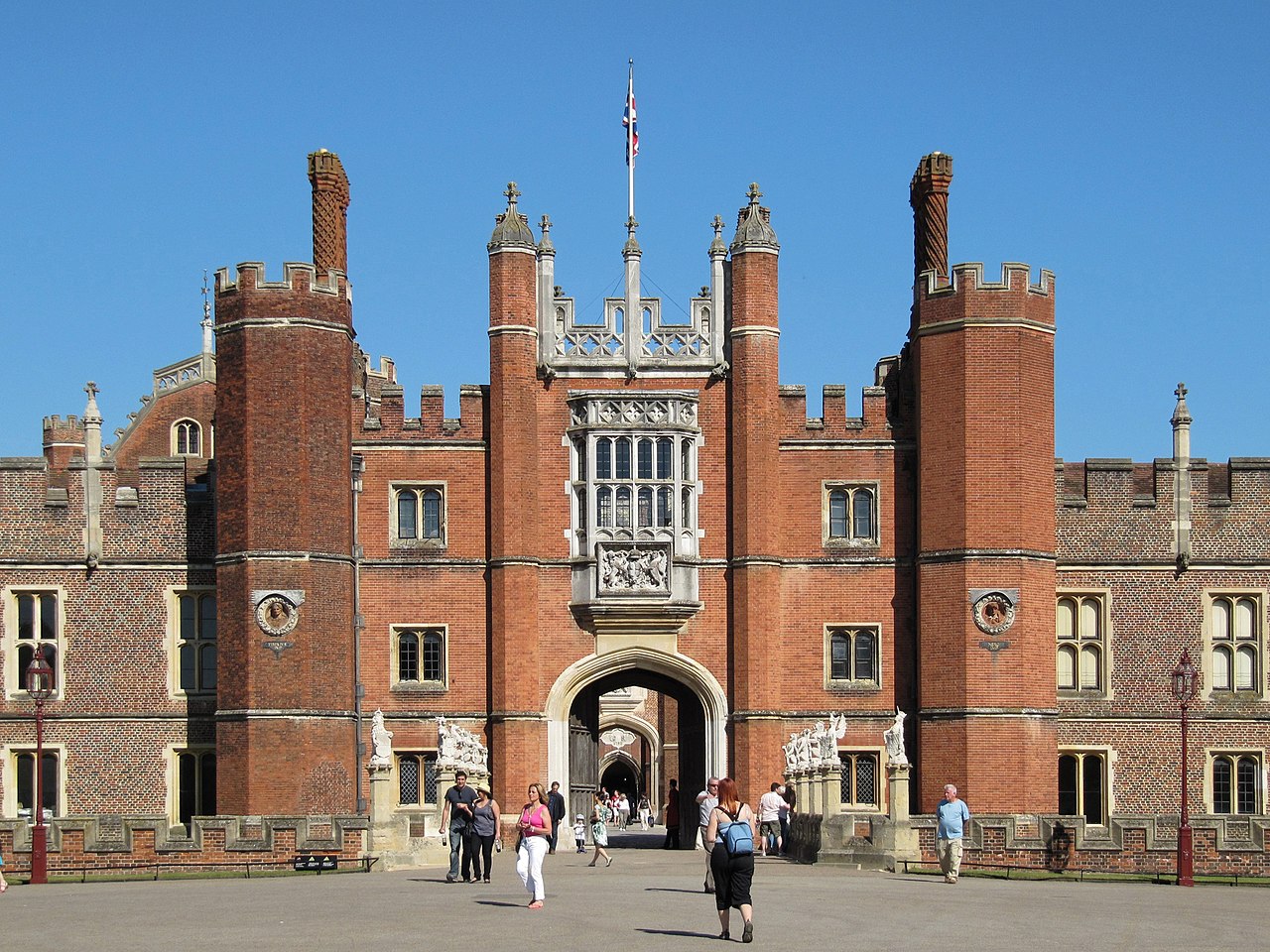 Hampton Court Flower Show (Silver Route)