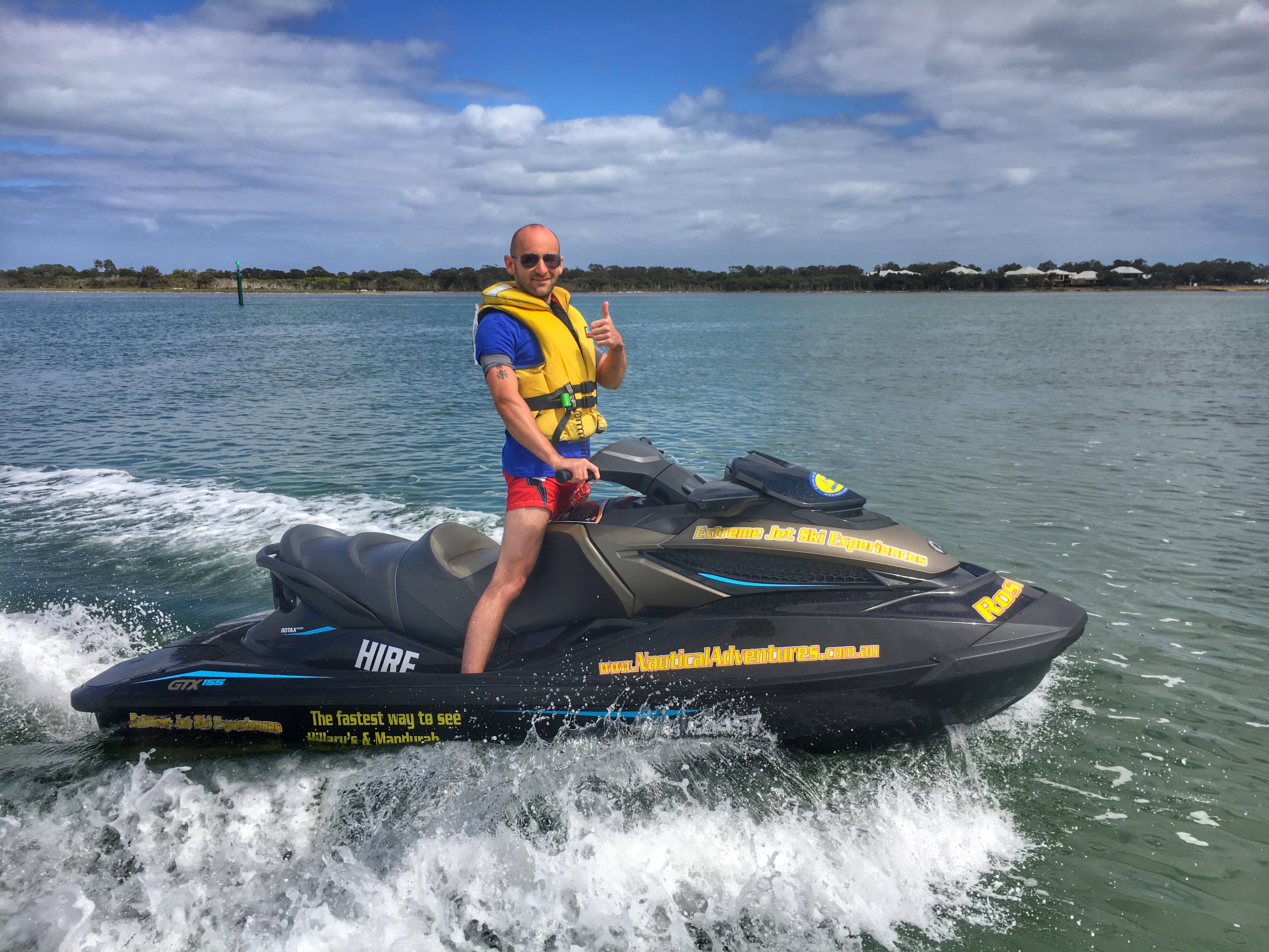 MANDURAH – AWESOME ESTUARY TOUR (60 minutes )