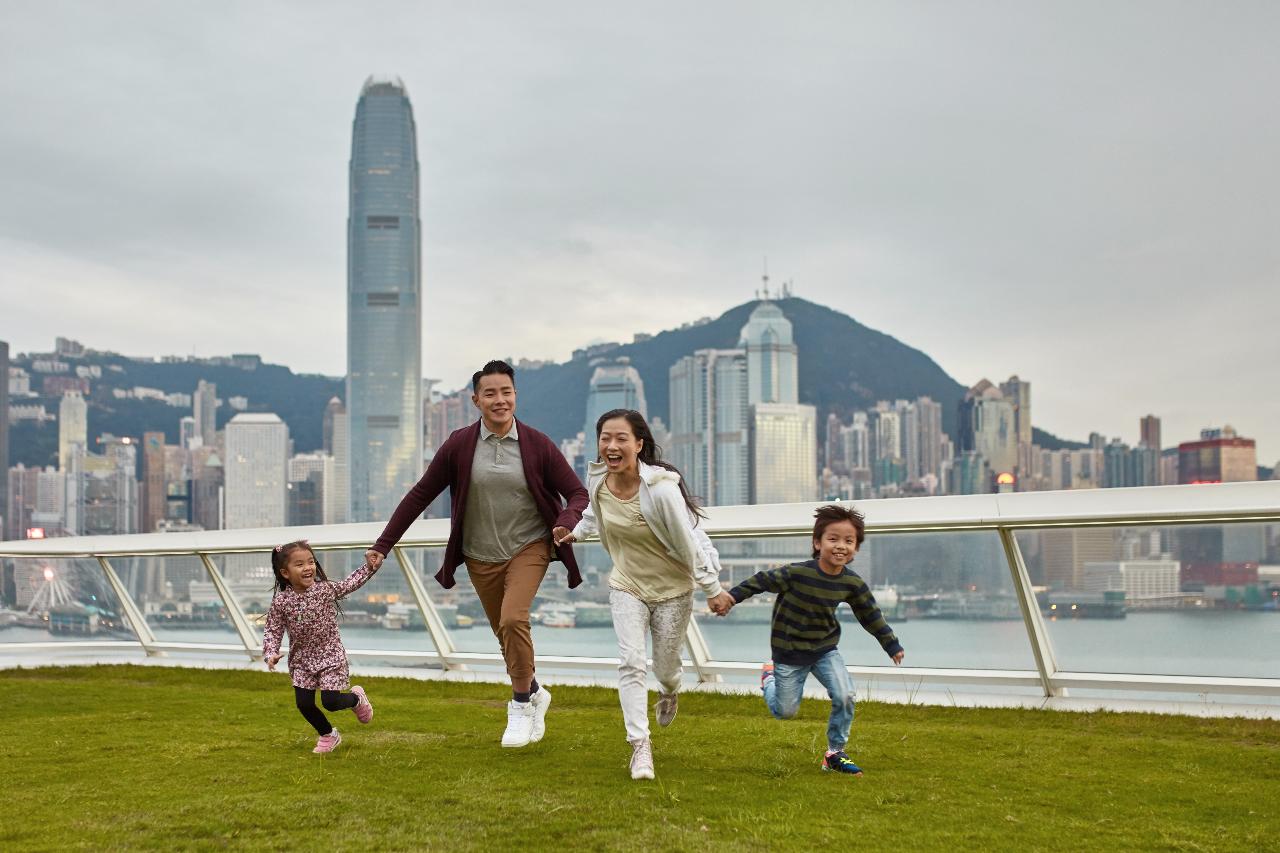 Hong Kong: Private Phototour at Tsim Sha Tsui Promenade (VIP)