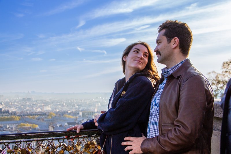 Paris: Professional photoshoot at Montmartre (Standard)