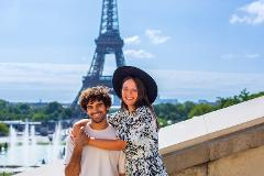 Paris: Your Own Private Photoshoot at the Eiffel Tower (VIP) [ARCHIVED]