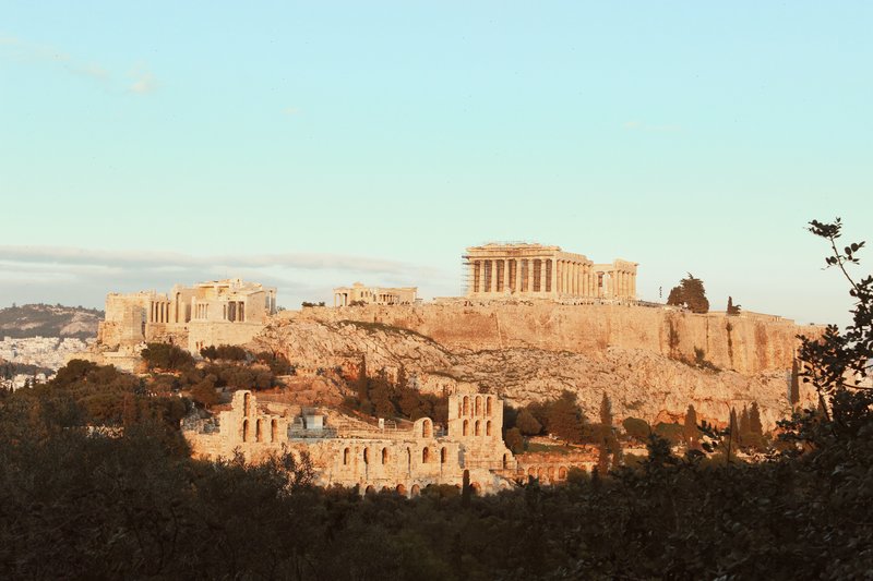 Athens: Professional photoshoot at Philopappos Hill (VIP)