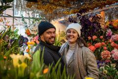 Amsterdam: Professional photoshoot at the Flower Market (Standard)