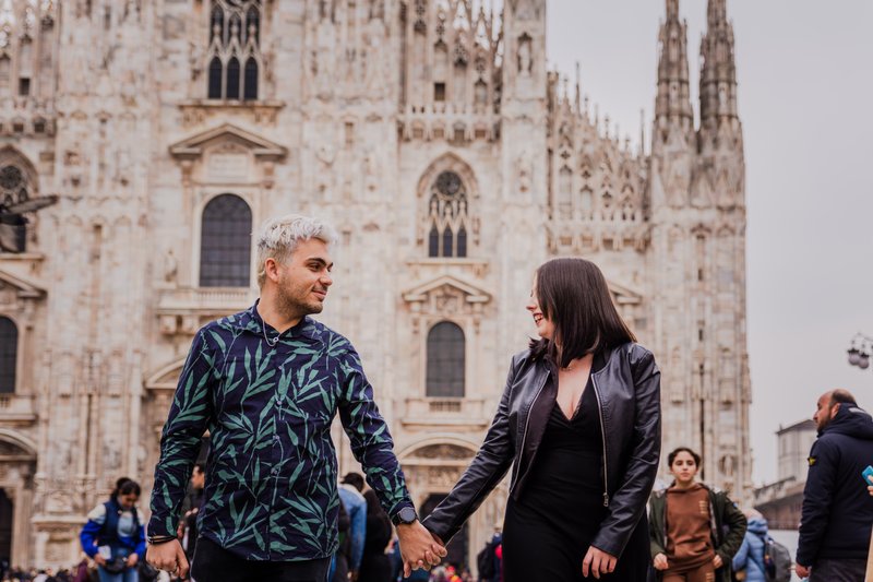 Milano: Professional photoshoot at Milan Duomo (VIP)