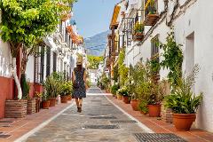 Marbella: Private photo tour at old town (Premium)