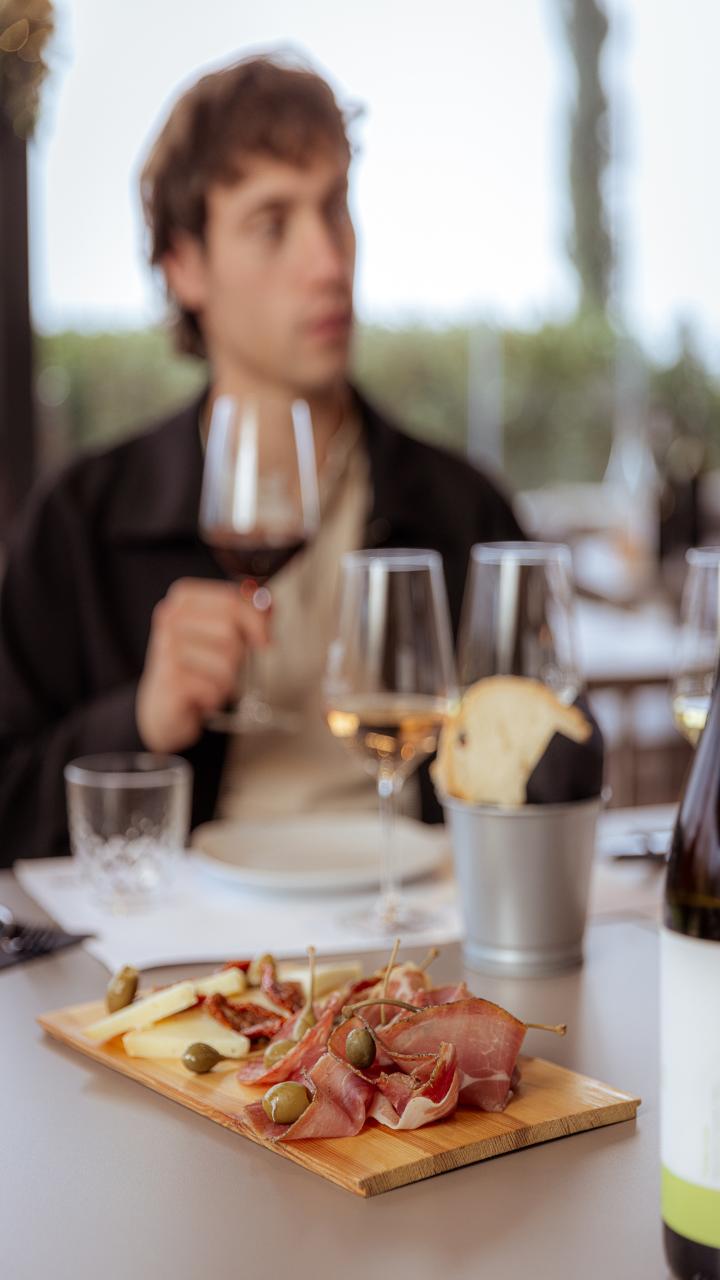 Fattoria Svetoni Wine Resort: Wine Lunch in a Tuscan Winery — Chianti Classico