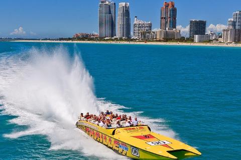THRILLER SPEEDBOAT SIGHTSEEING ADVENTURE | MIAMI, USA