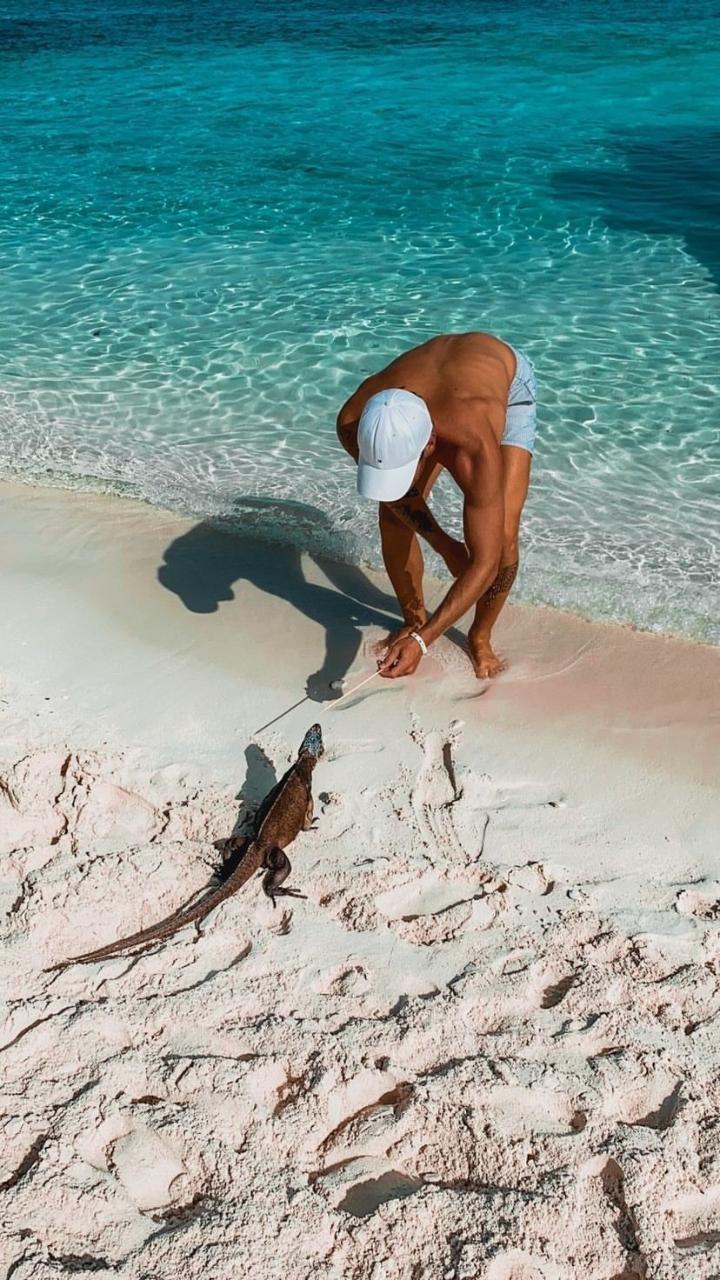 THE ULTIMATE EXUMA EXPERIENCE IN ROSE ISLAND -  GROUP TOUR - COMING SOON!