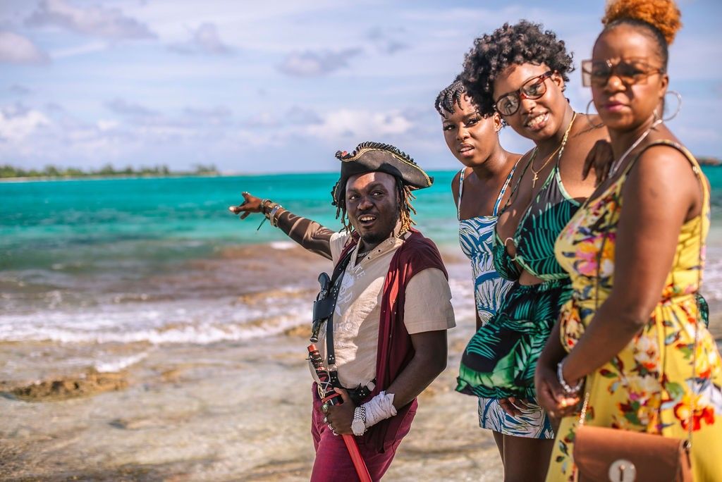 SIGHTSEEING PIRATE JEEP TOUR