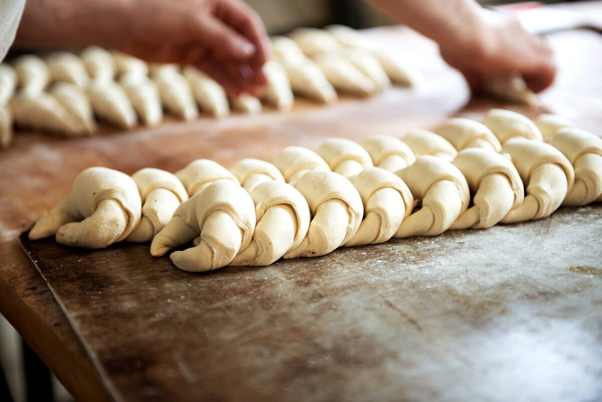 Make Croissants in Vogue Magazine's Top Paris Boulangerie