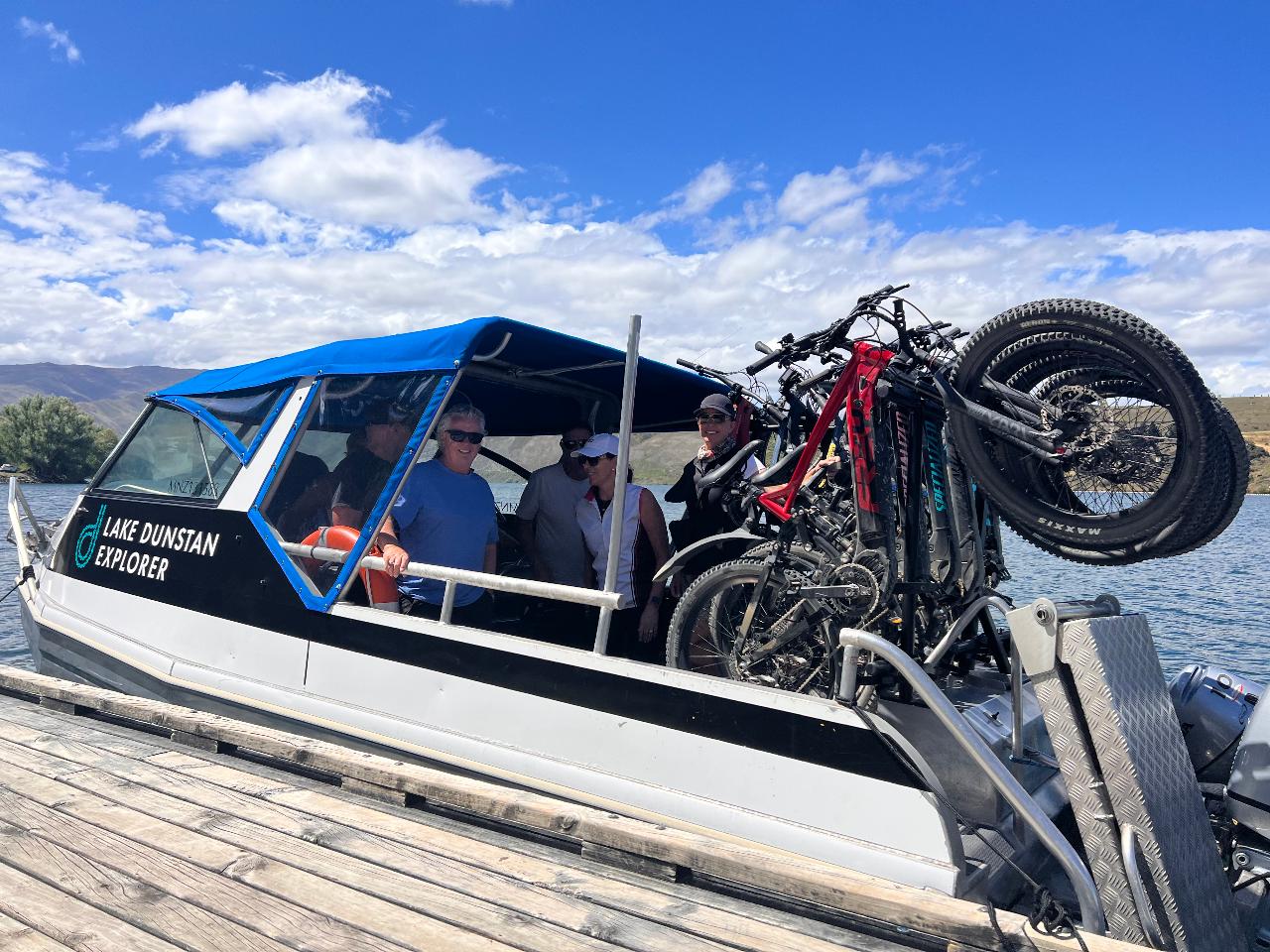  Lake Dunstan Explorer Express Cromwell - Clyde 