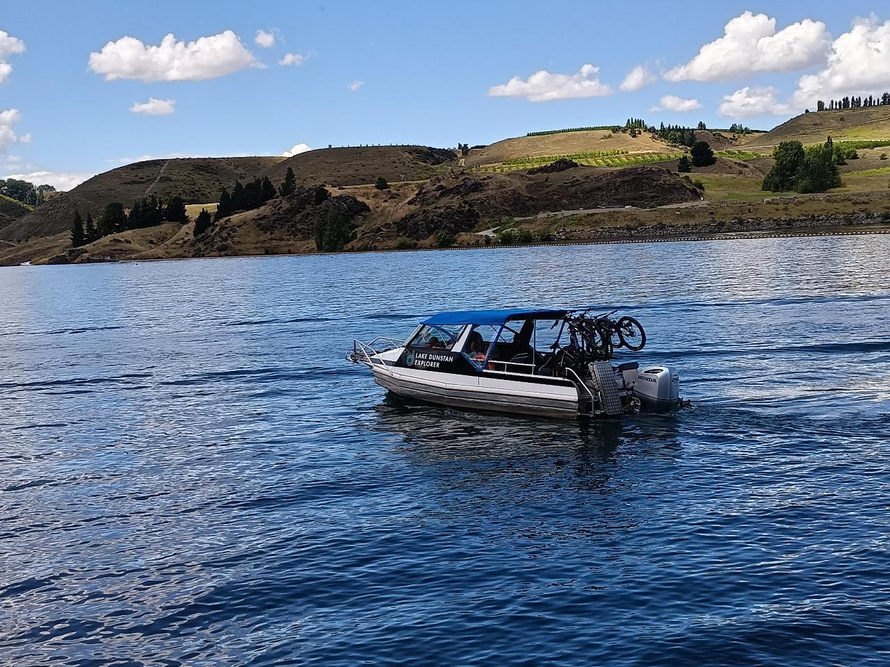 Lake Dunstan Explorer Transfer - Clyde to Cromwell