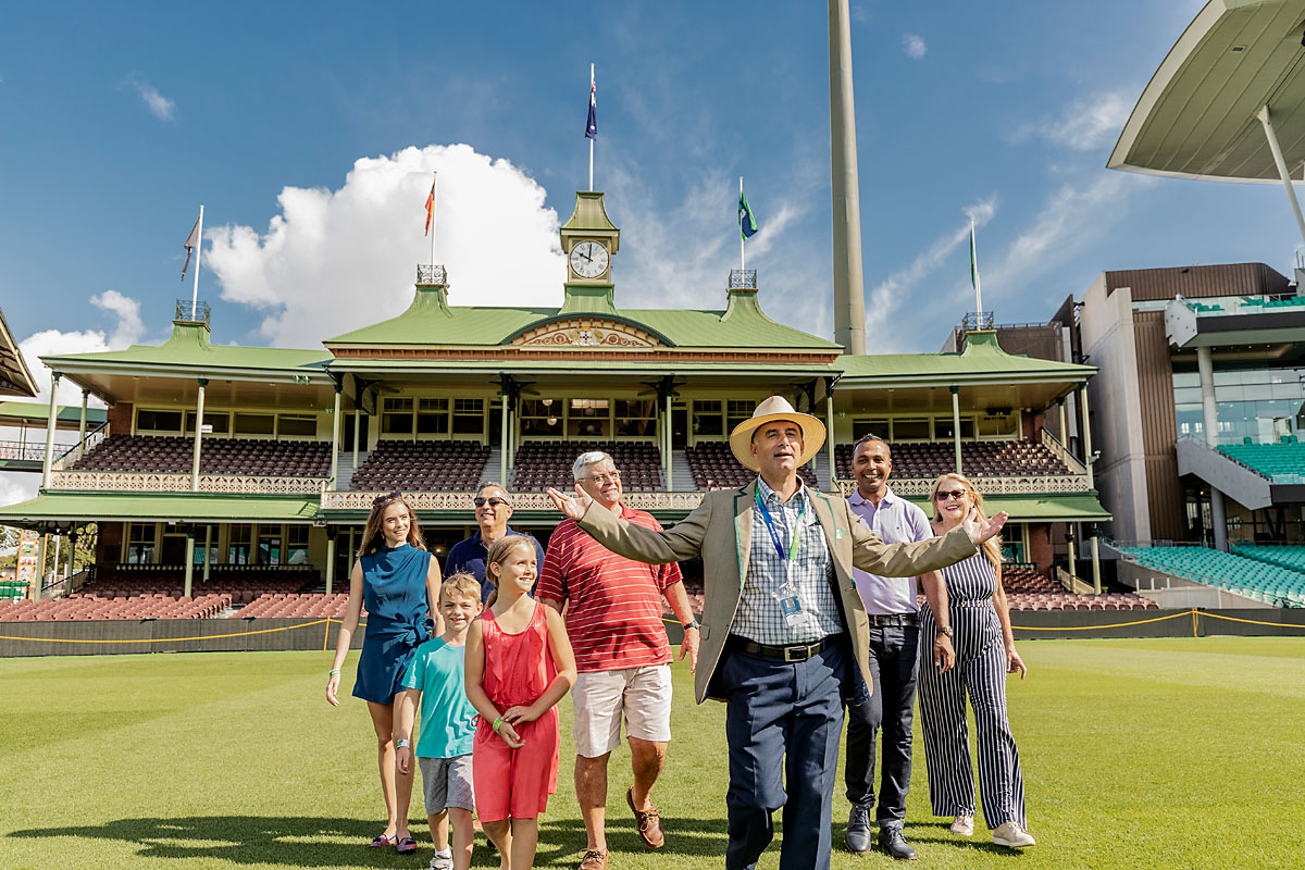 SCG Tour - Guided Walking Tour 60 minutes