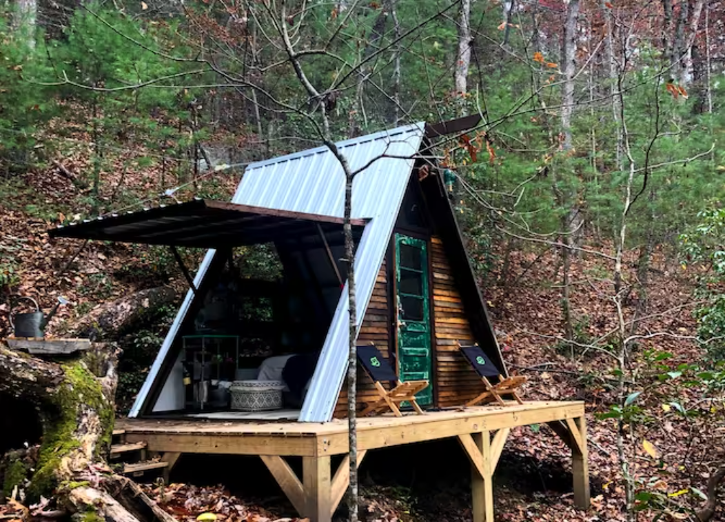 Off-Grid Cabin Retreat