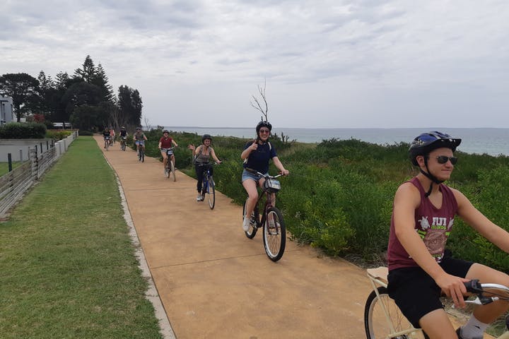 Jervis Bay Day Tour with Cycling & Bush walk